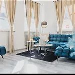 Zentrum Apartment *